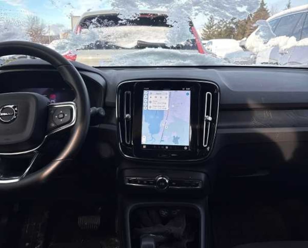 Used 2023 Volvo XC40 Recharge Pure Electric Ultimate SUV