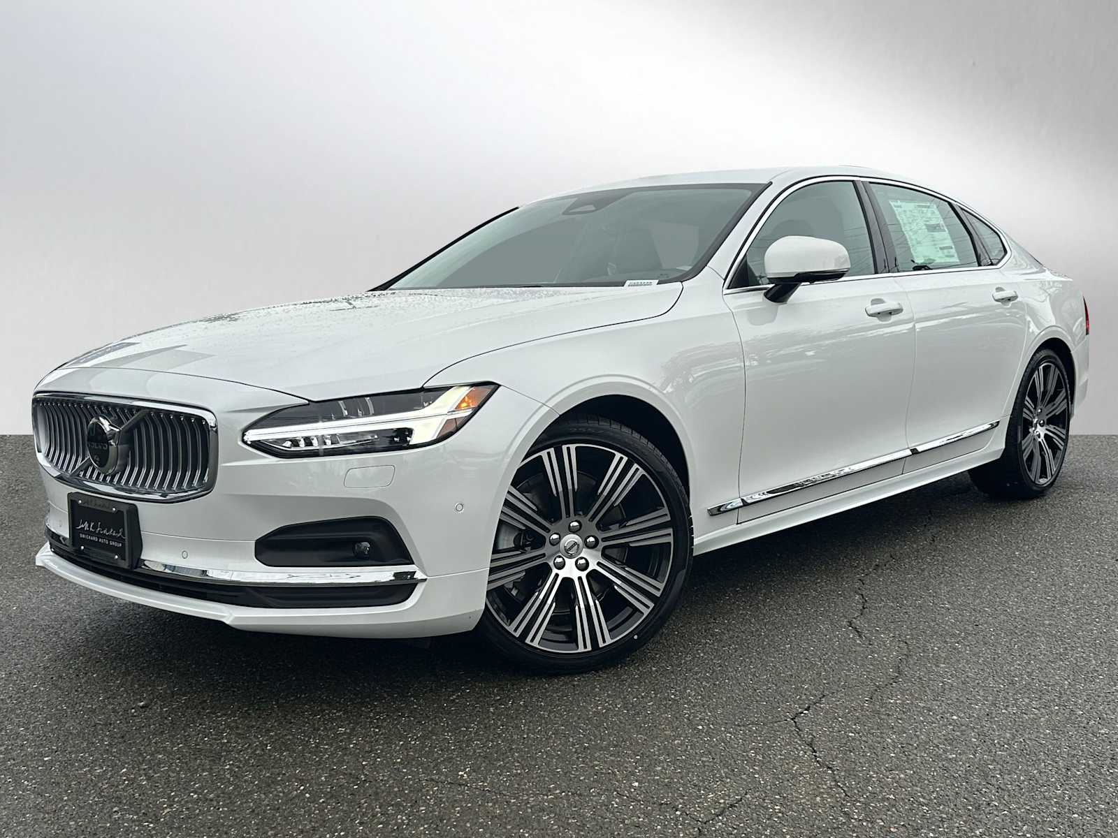 2025 Volvo S90 Plus - Photo 3