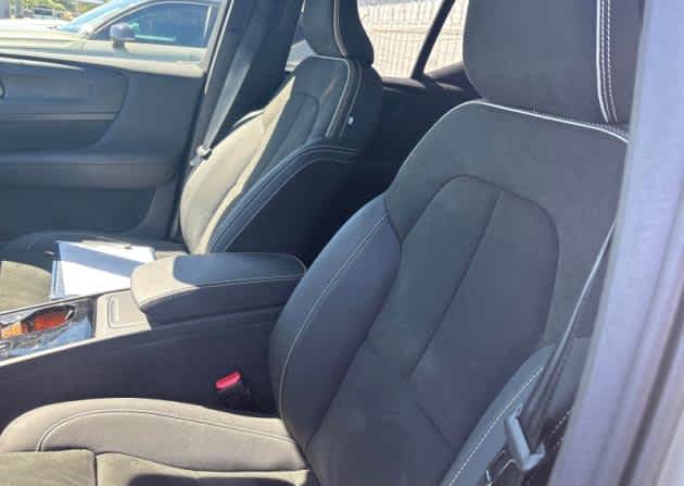 Used 2023 Volvo XC40 Ultimate with VIN YV4ED3UM3P2055806 for sale in Bellevue, WA