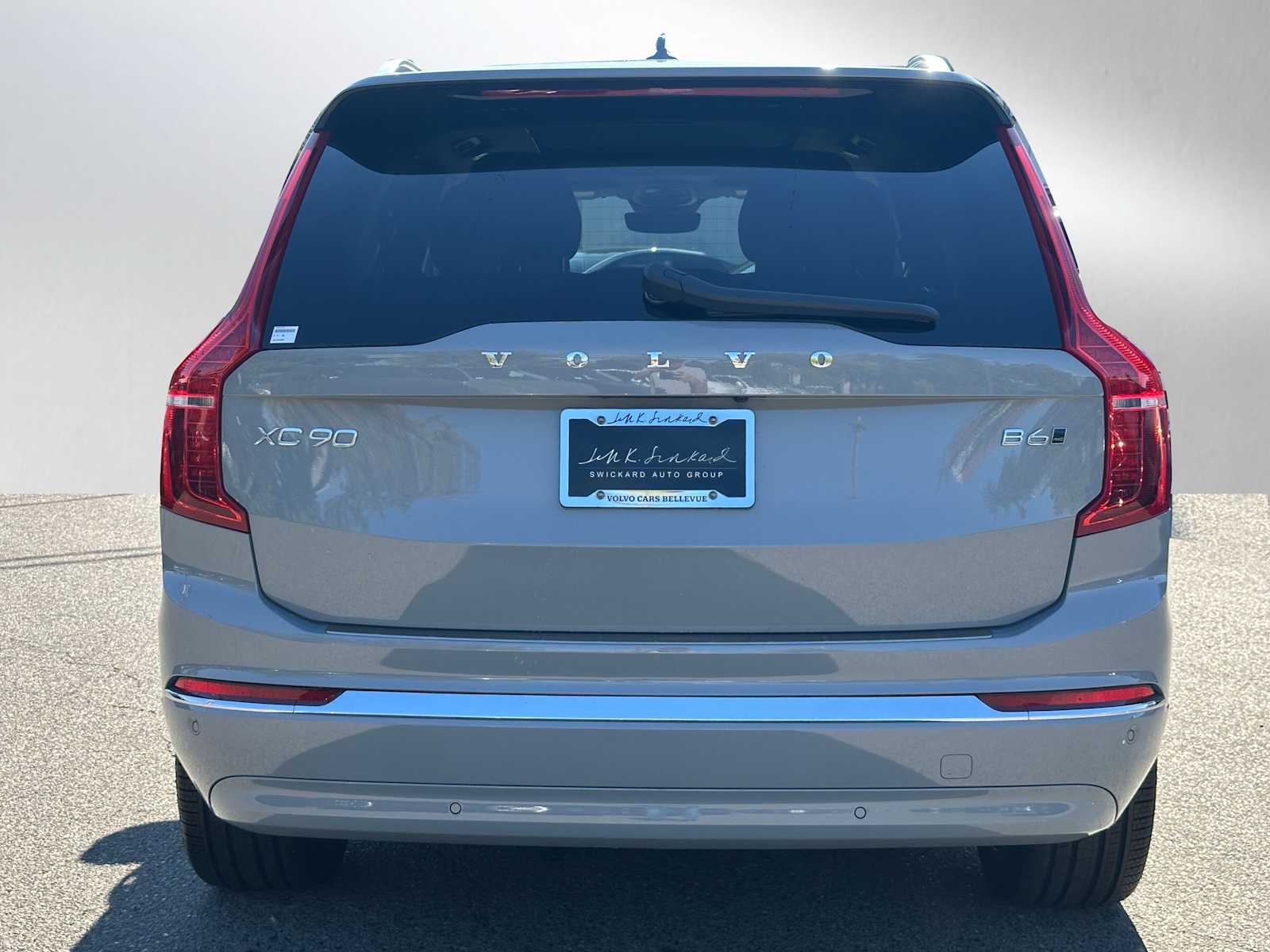2025 Volvo XC90 AWD photo 3