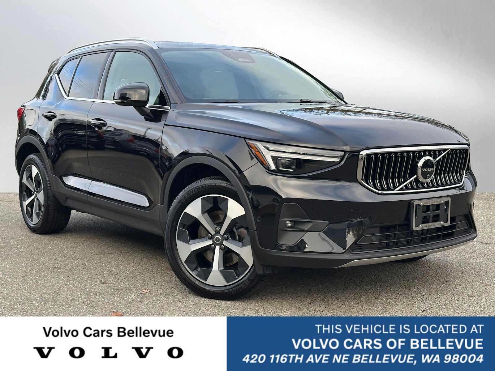 2025 Volvo XC40 Plus's photo