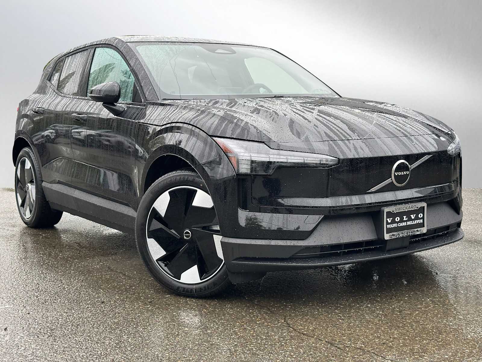 2026 Volvo EX30 Twin Motor Performance Plus's photo