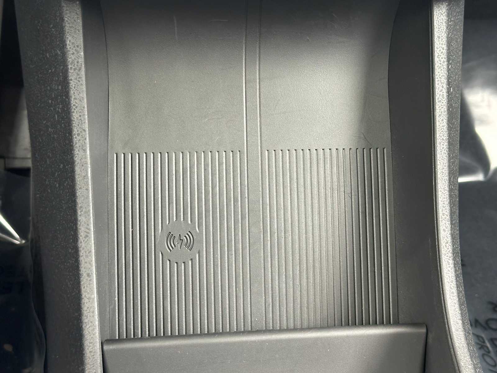 2025 Volvo EX30 Plus - Photo 31