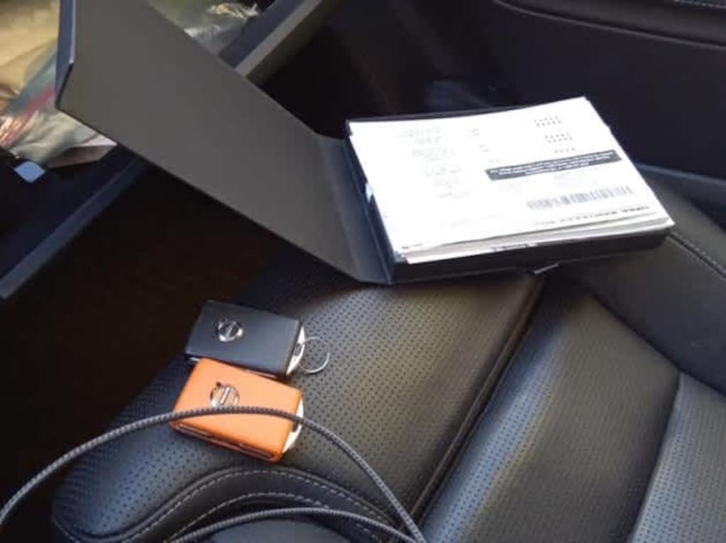 Used 2024 Volvo XC90 plug-in hybrid T8 Ultimate Bright 7-Seater SUV