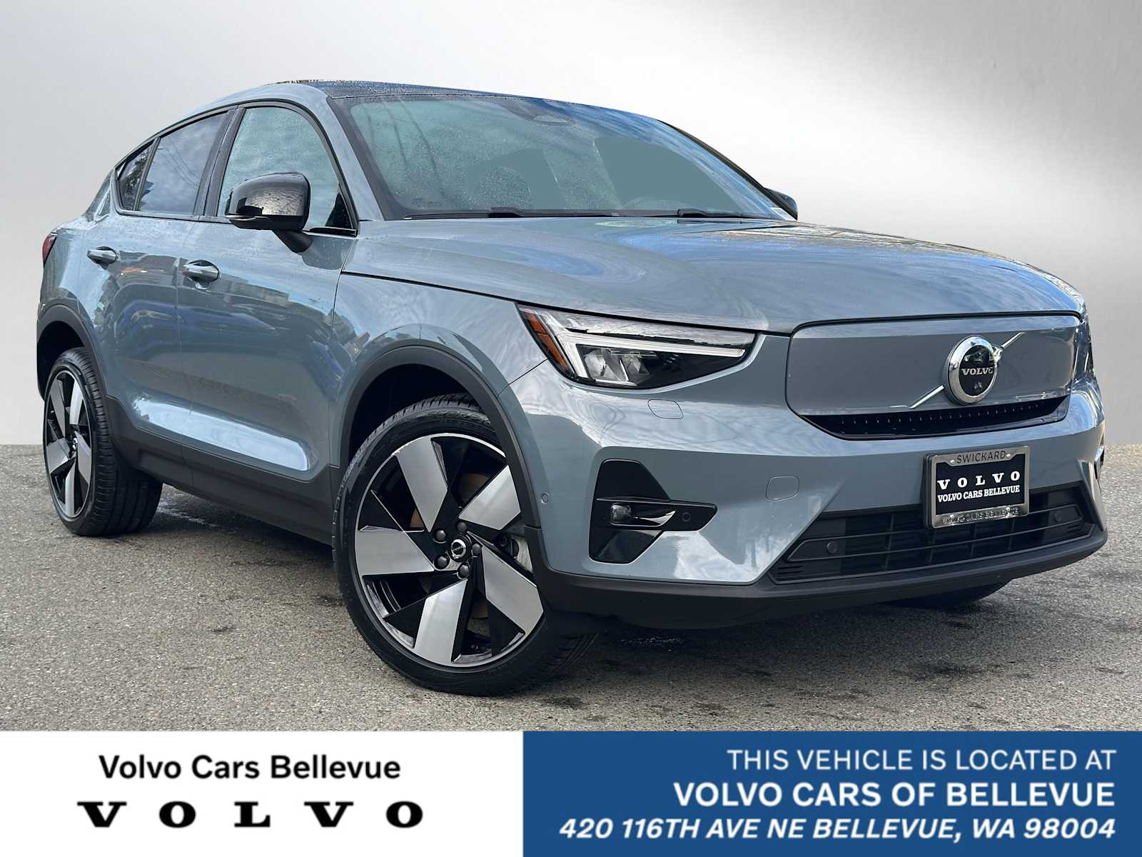 2023 Volvo C40 Ultimate's photo