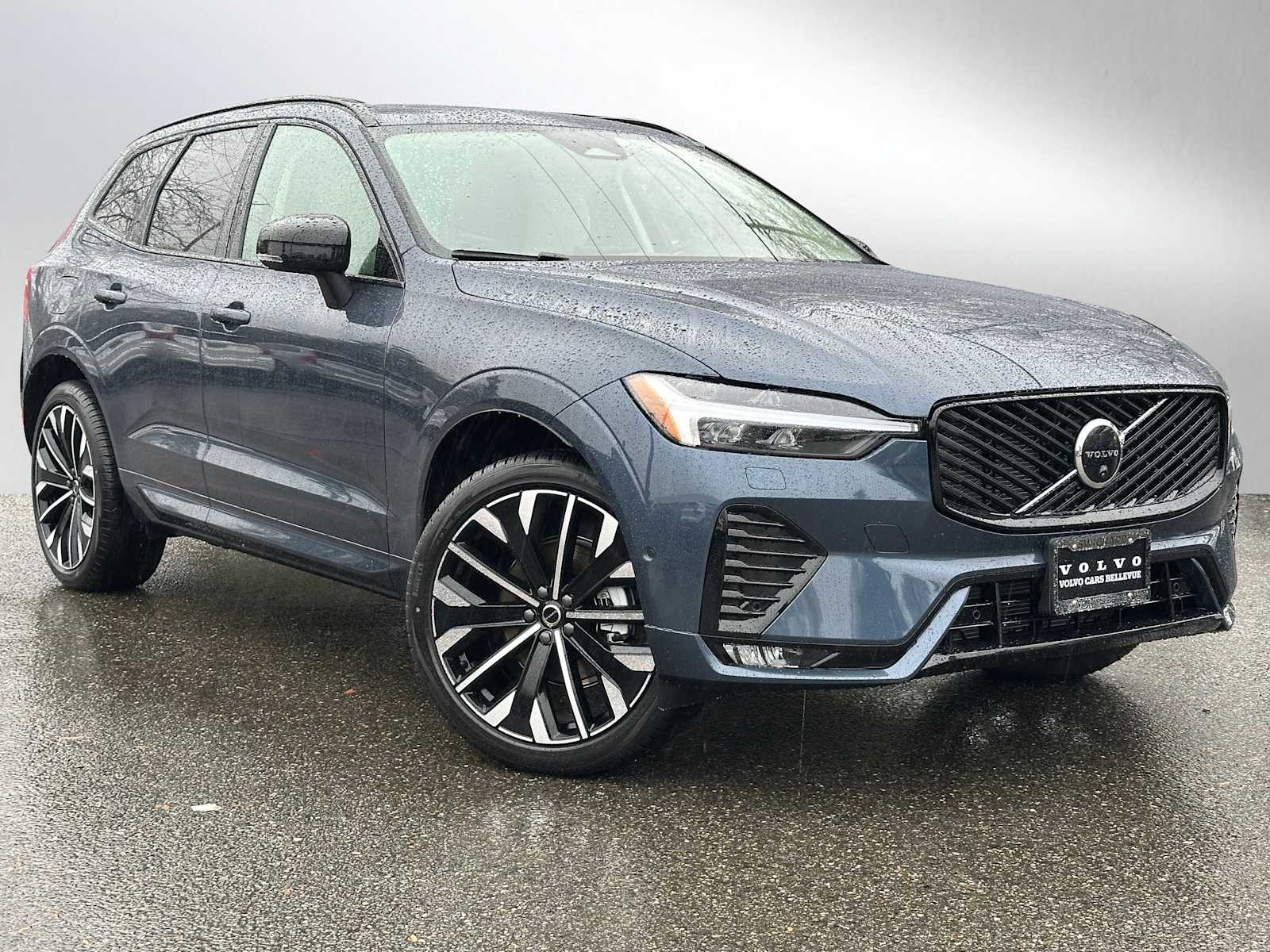 2026 Volvo XC60 Ultra's photo