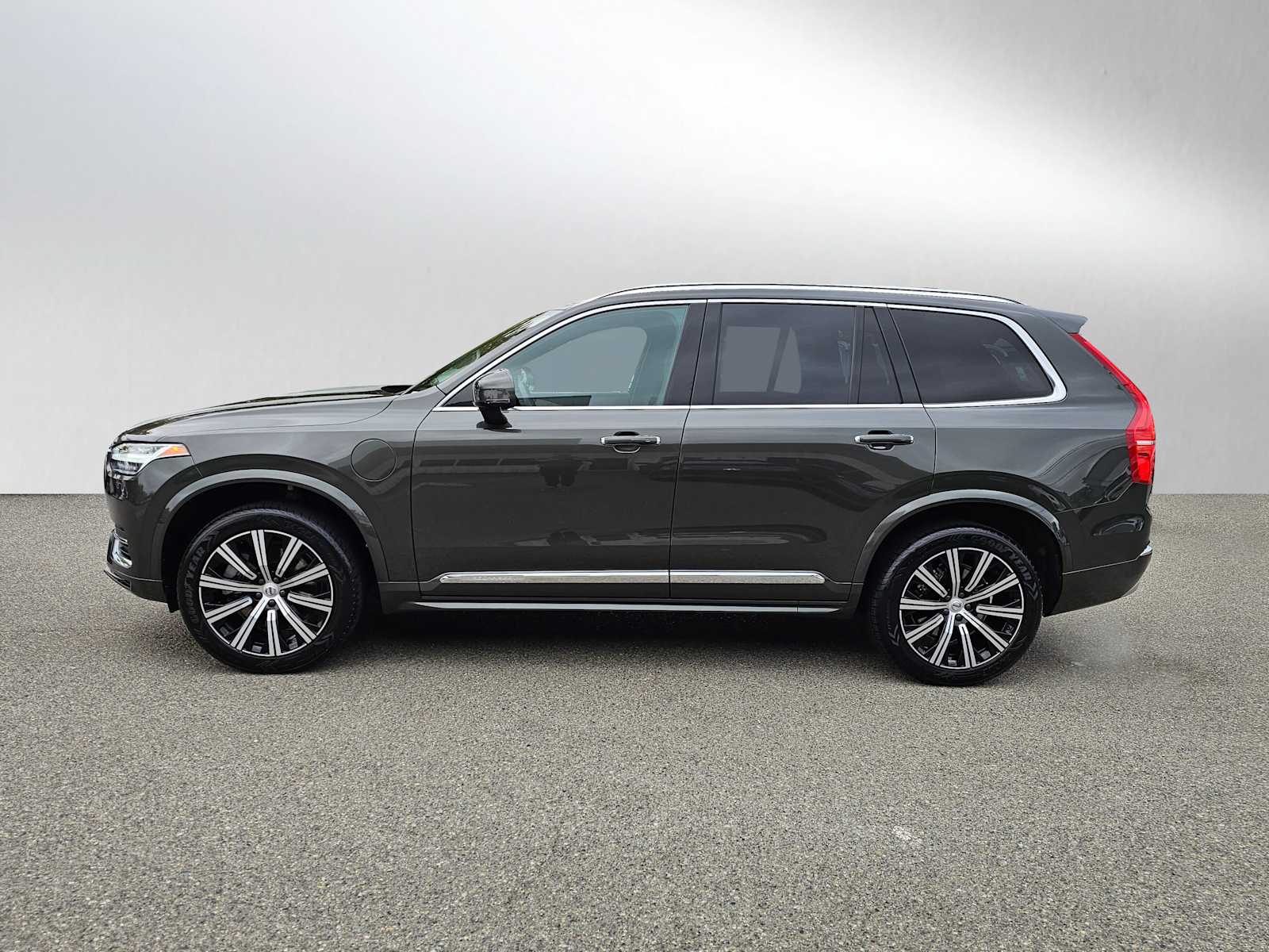 Certified 2022 Volvo XC90 Inscription with VIN YV4H60CL0N1839958 for sale in Bellevue, WA