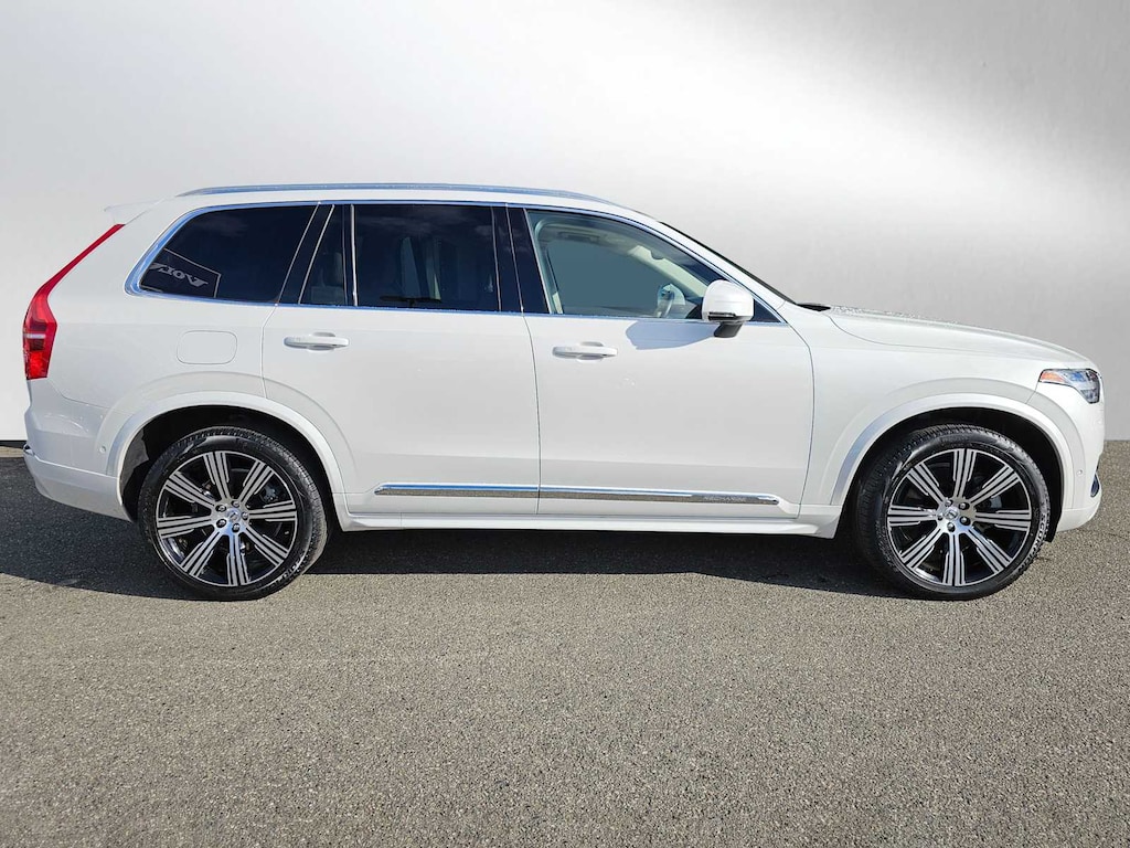 Used 2023 Volvo XC90 Recharge Plug-In Hybrid Ultimate 6-Seater SUV