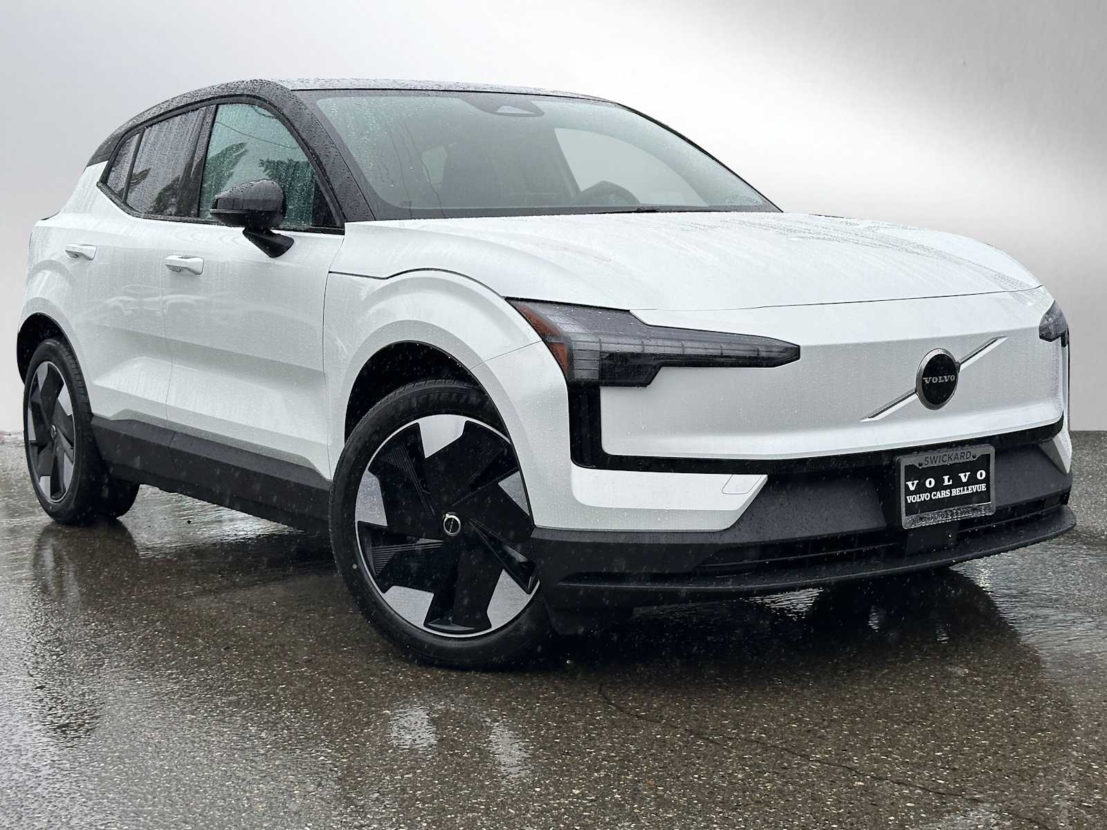 2026 Volvo EX30 Twin Motor Performance Plus's photo