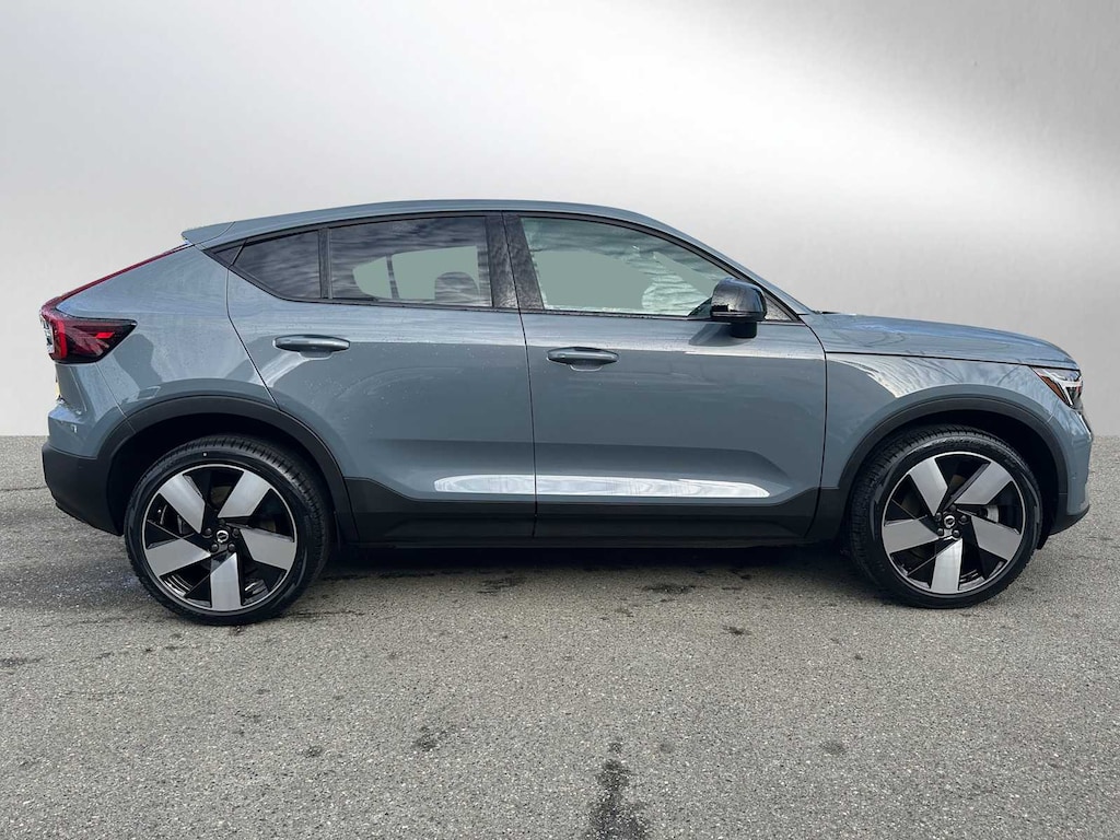 Certified 2023 Volvo C40 Recharge Pure Electric Twin Ultimate SUV