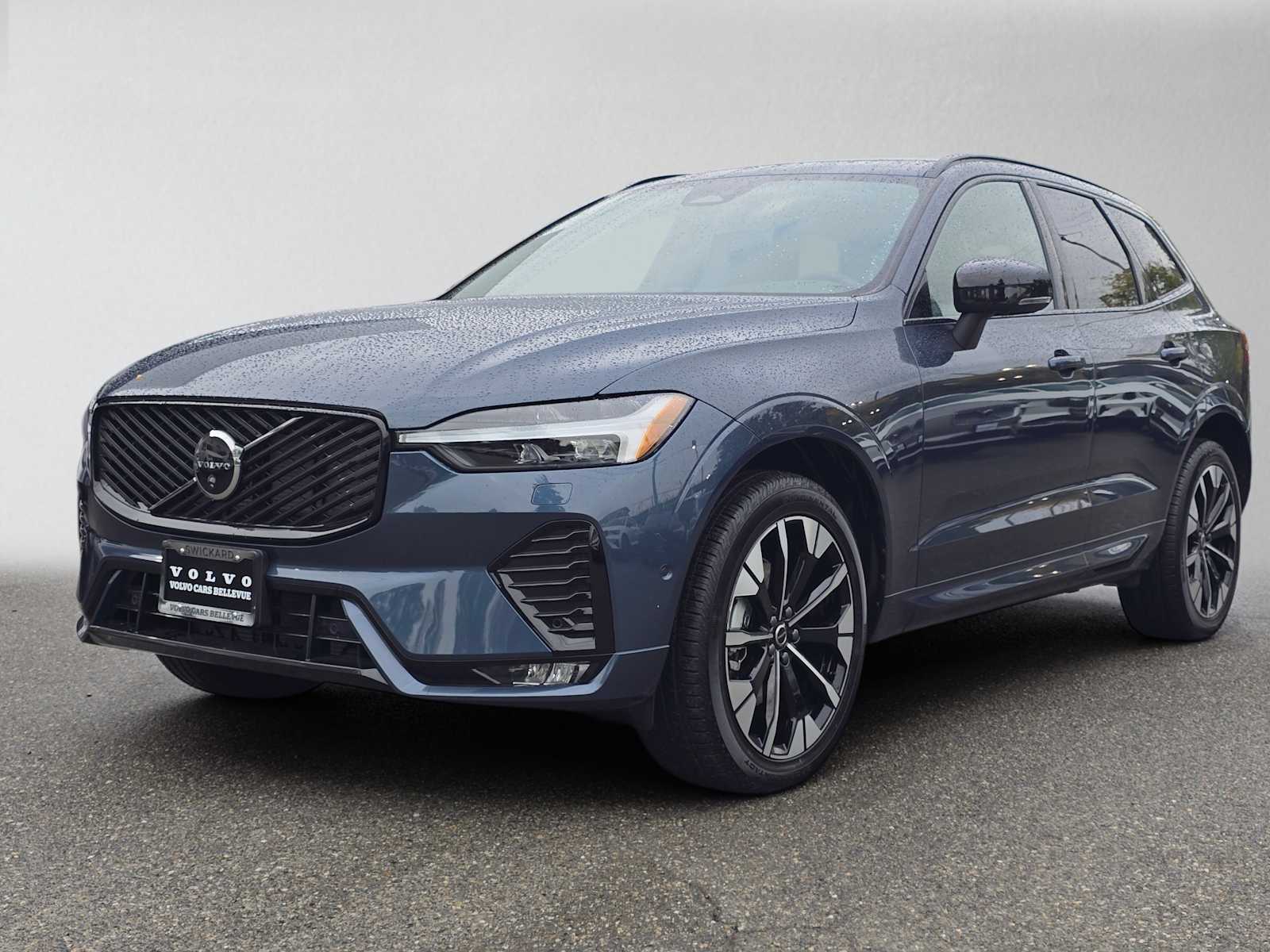 2026 Volvo XC60 Plus - Photo 7