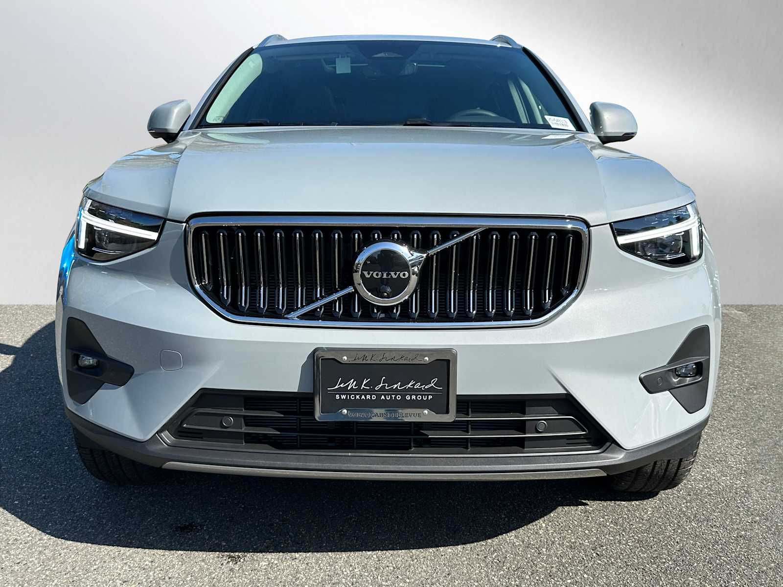2025 Volvo XC40 Ultra - Photo 2