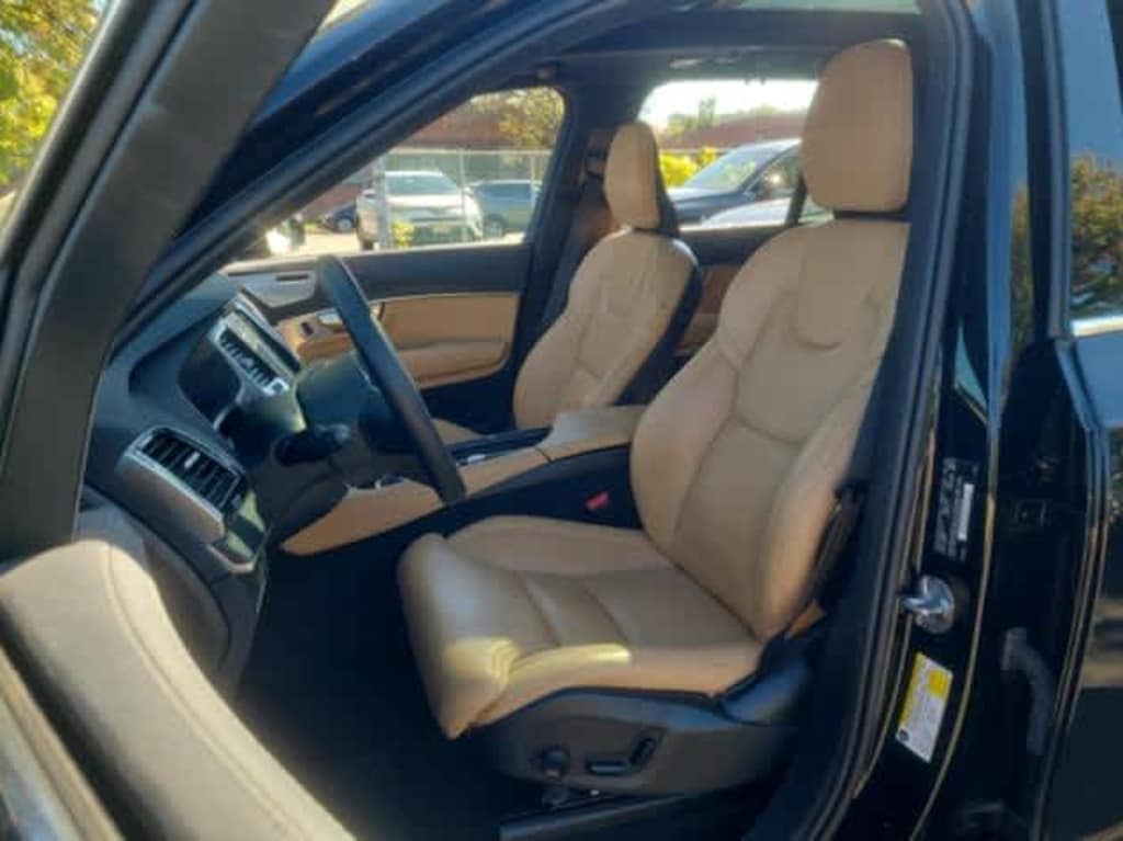 Used 2024 Volvo XC90 plug-in hybrid T8 Ultimate Bright 7-Seater SUV