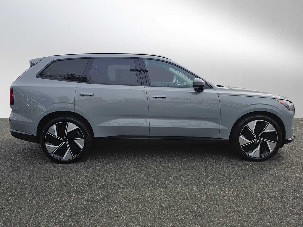 New 2026 Volvo EX90 Twin Motor Ultra 7-Seater SUV