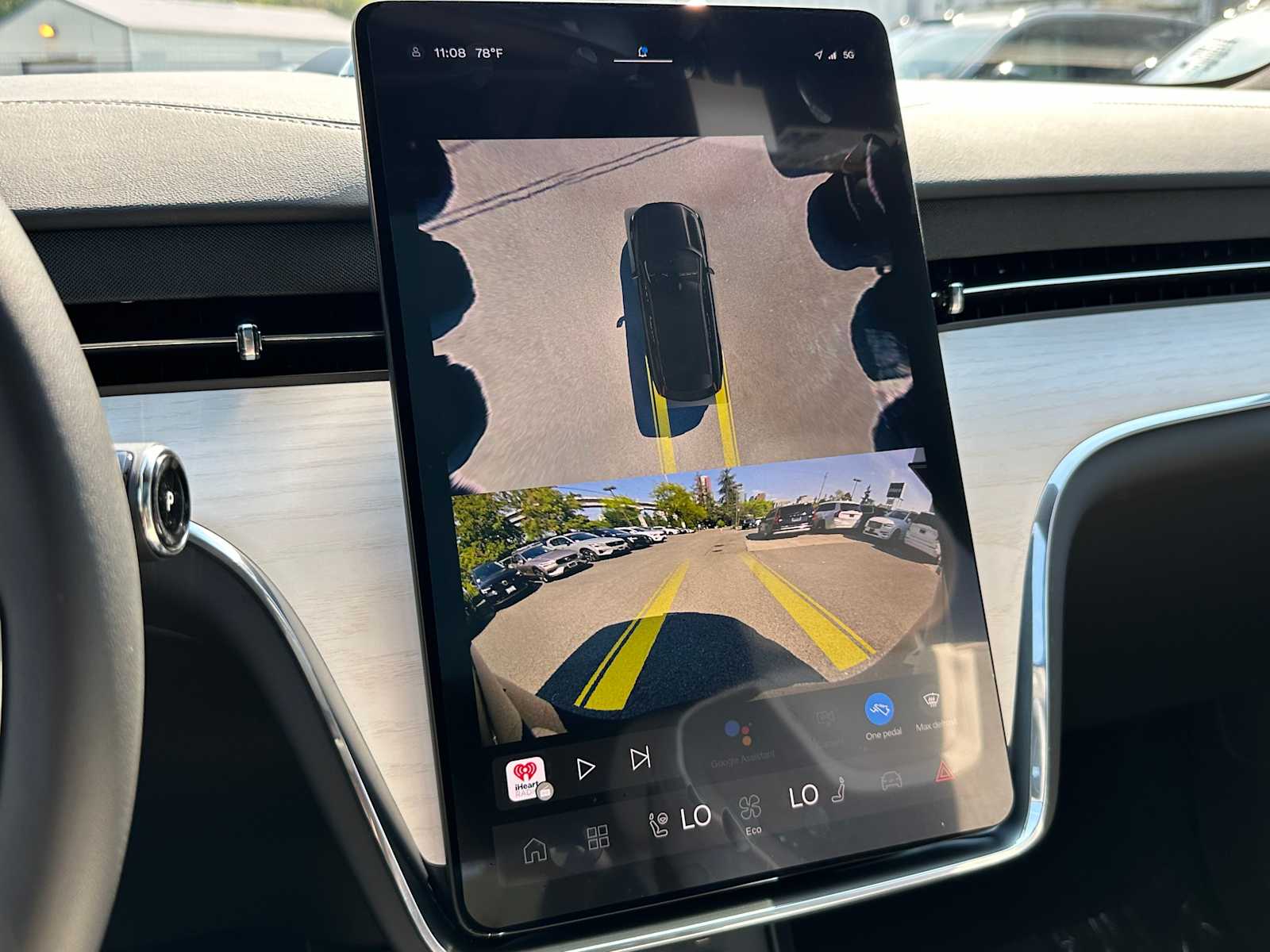 2025 Volvo EX90 Ultra - Photo 27