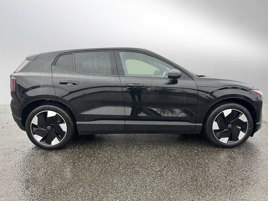 New 2025 Volvo EX30 Twin Motor Plus SUV