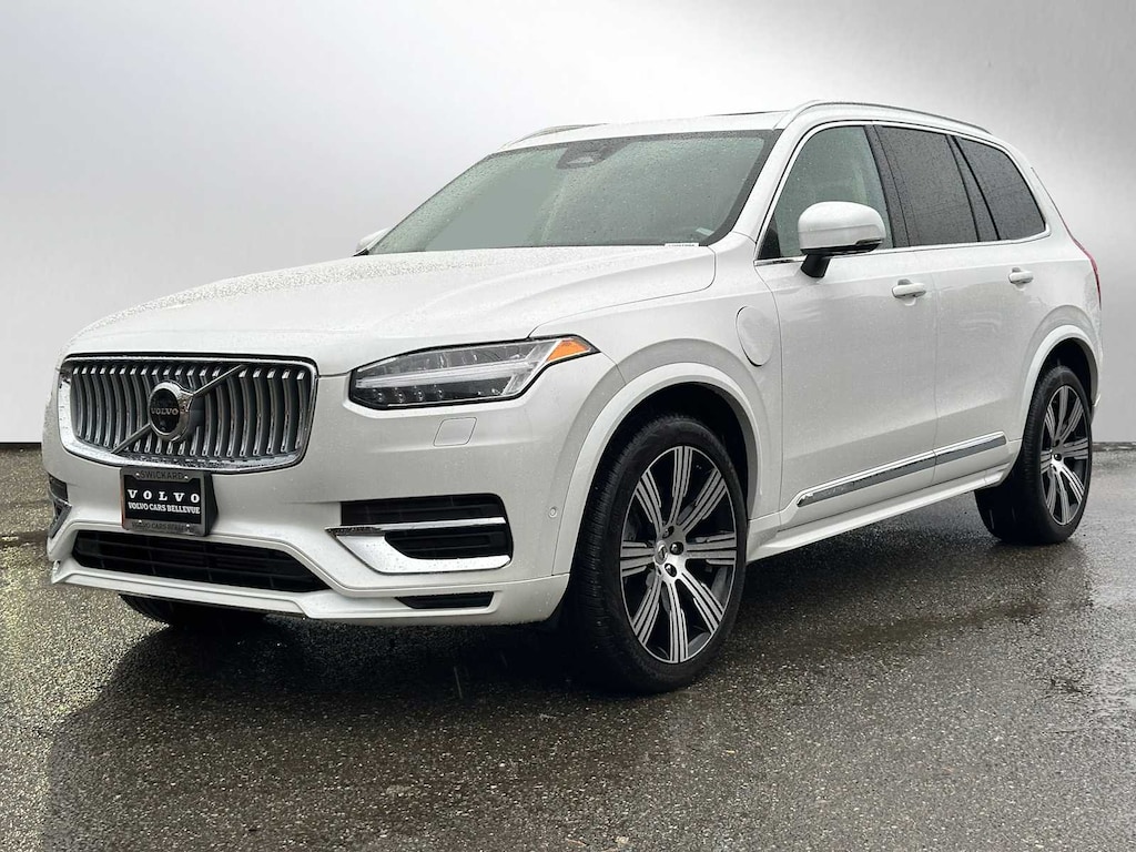 Certified 2024 Volvo XC90 plug-in hybrid T8 Ultimate Bright 7-Seater SUV
