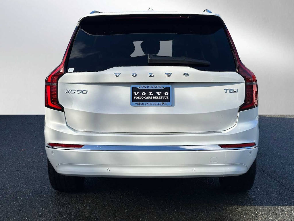 New 2026 Volvo XC90 plug-in hybrid T8 Plus 7-Seater SUV