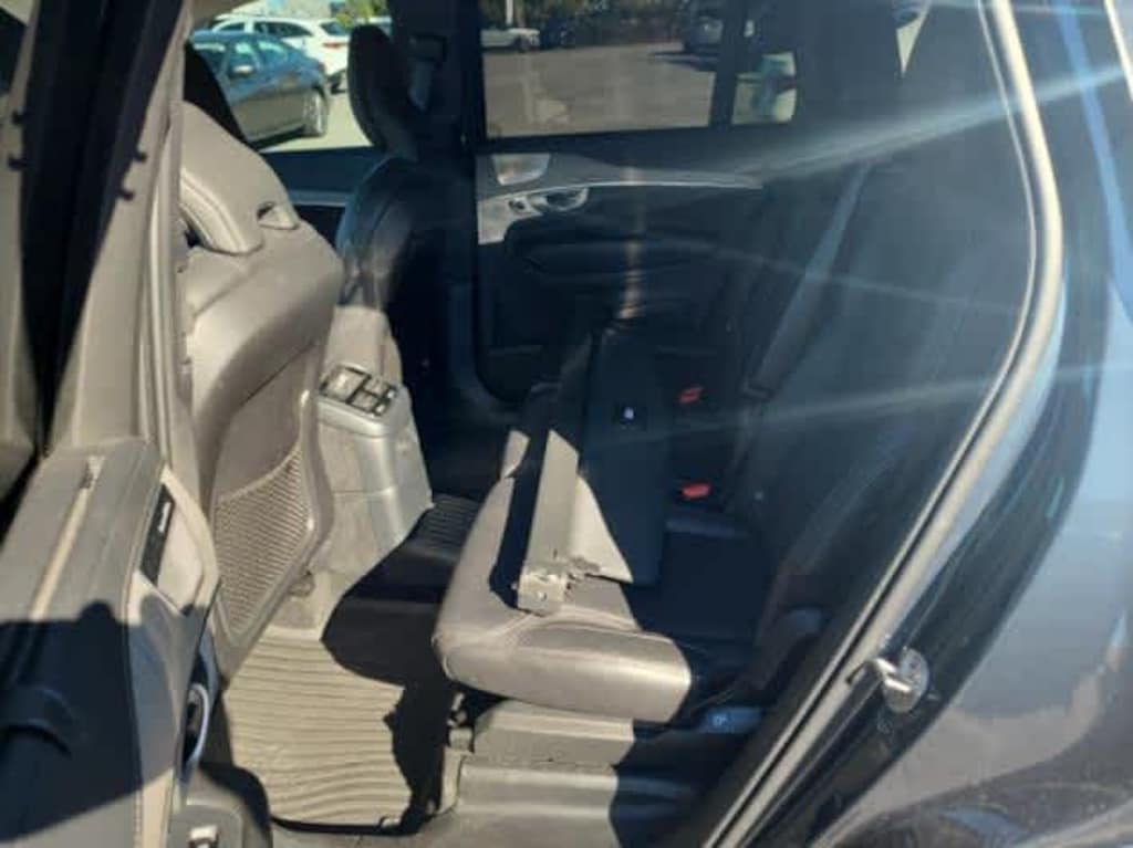 Used 2024 Volvo XC90 plug-in hybrid T8 Ultimate Bright 7-Seater SUV