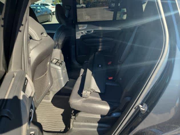 2024 Volvo XC90 T8 Ultimate photo 3