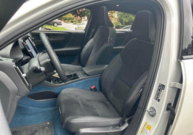 Used 2023 Volvo C40 Plus with VIN YV4ED3GLXP2050864 for sale in Bellevue, WA