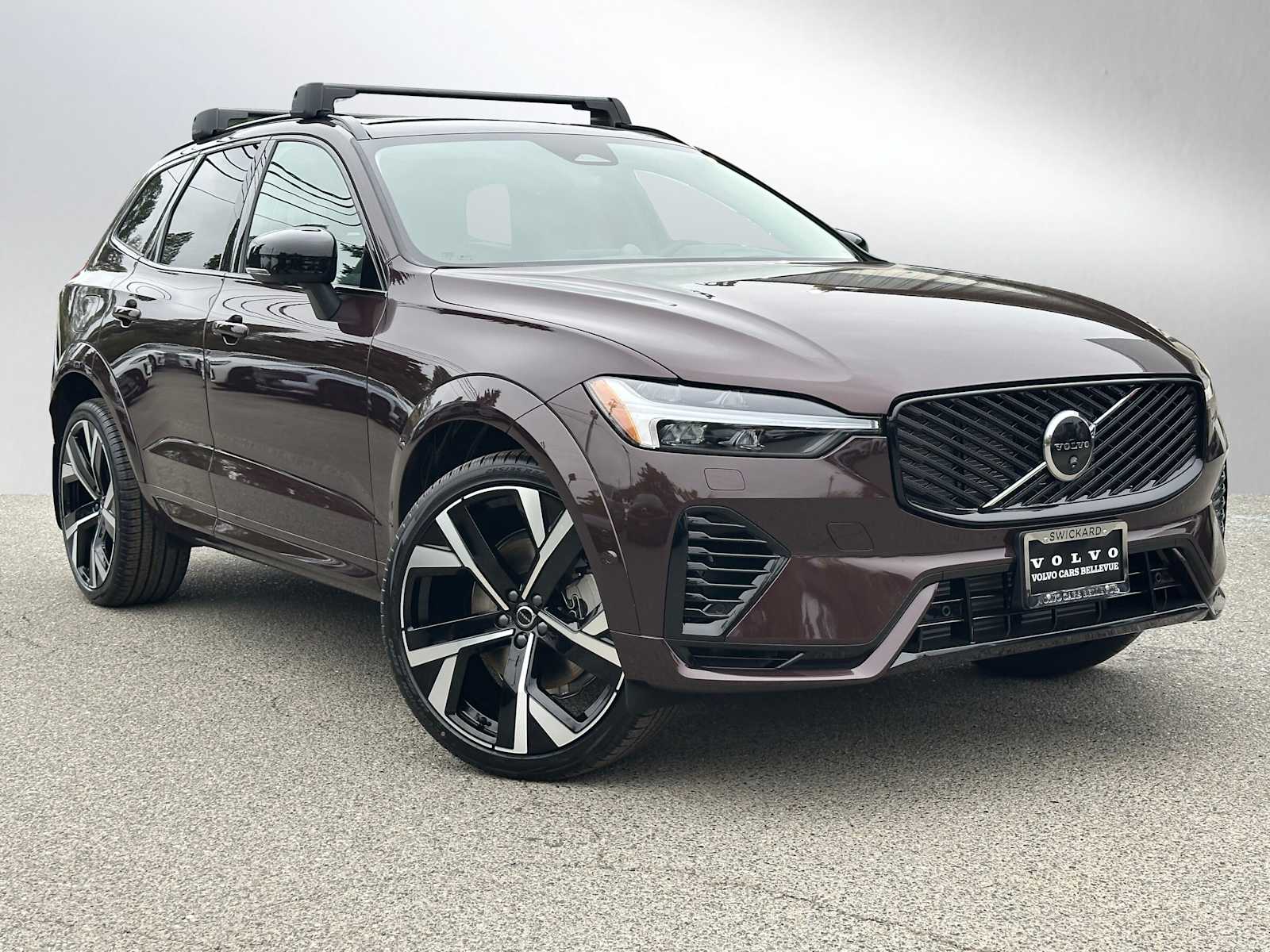 2026 Volvo XC60 T8 Ultra Dark AWD's photo
