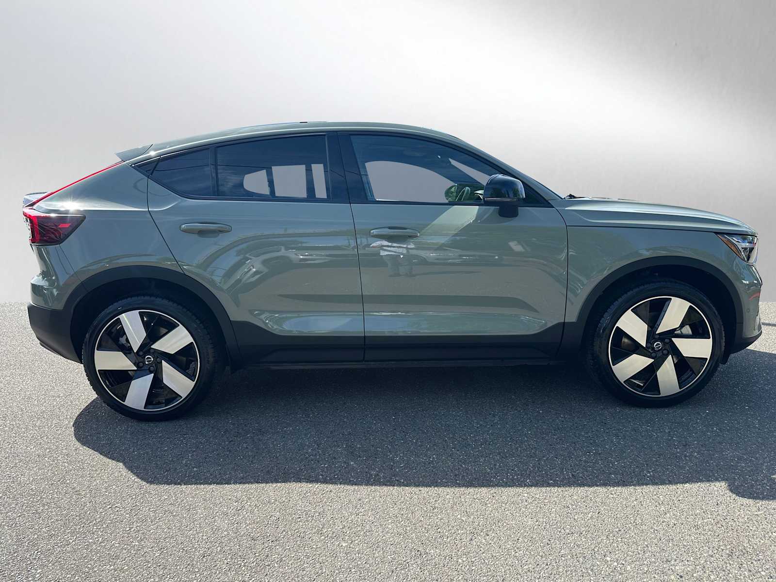 Certified 2023 Volvo C40 Ultimate with VIN YV4ED3GMXP2056737 for sale in Bellevue, WA