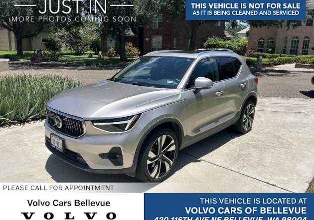2024 Volvo XC40