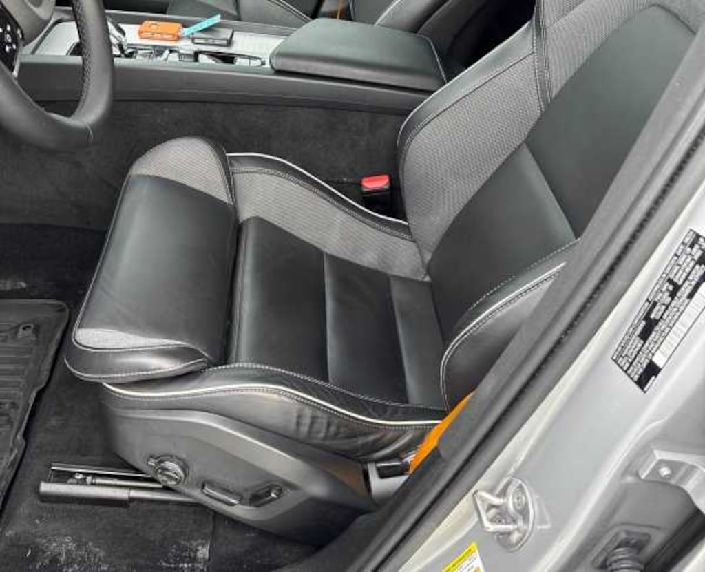 Used 2025 Volvo XC60 plug-in hybrid T8 Polestar Engineered SUV