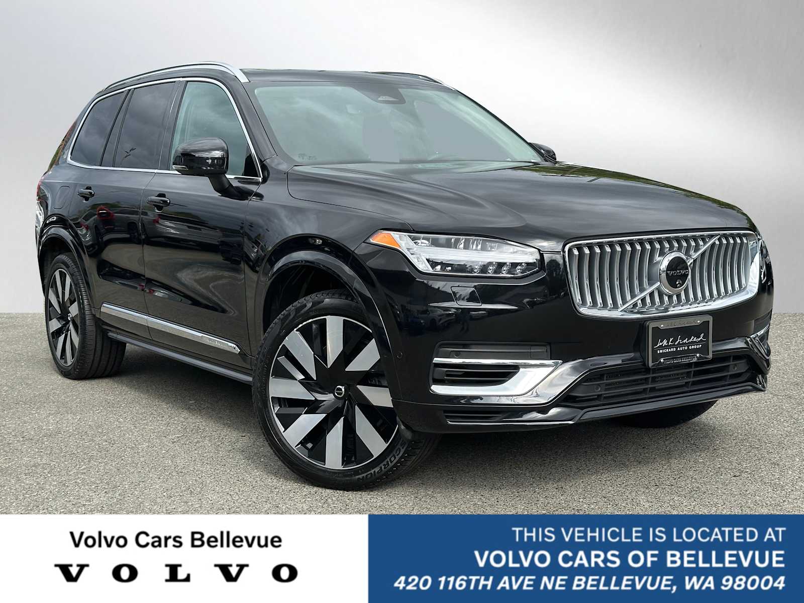 2024 Volvo XC90 plug-in hybrid T8 Plus 6-Seater