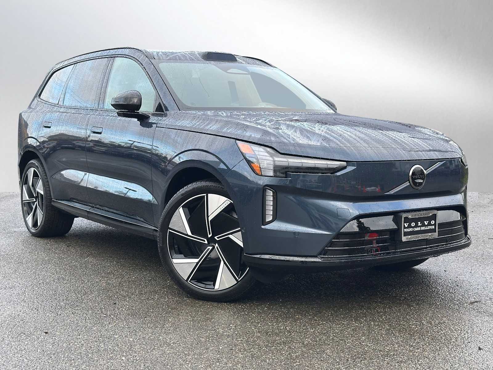 2025 Volvo EX90 Ultra's photo