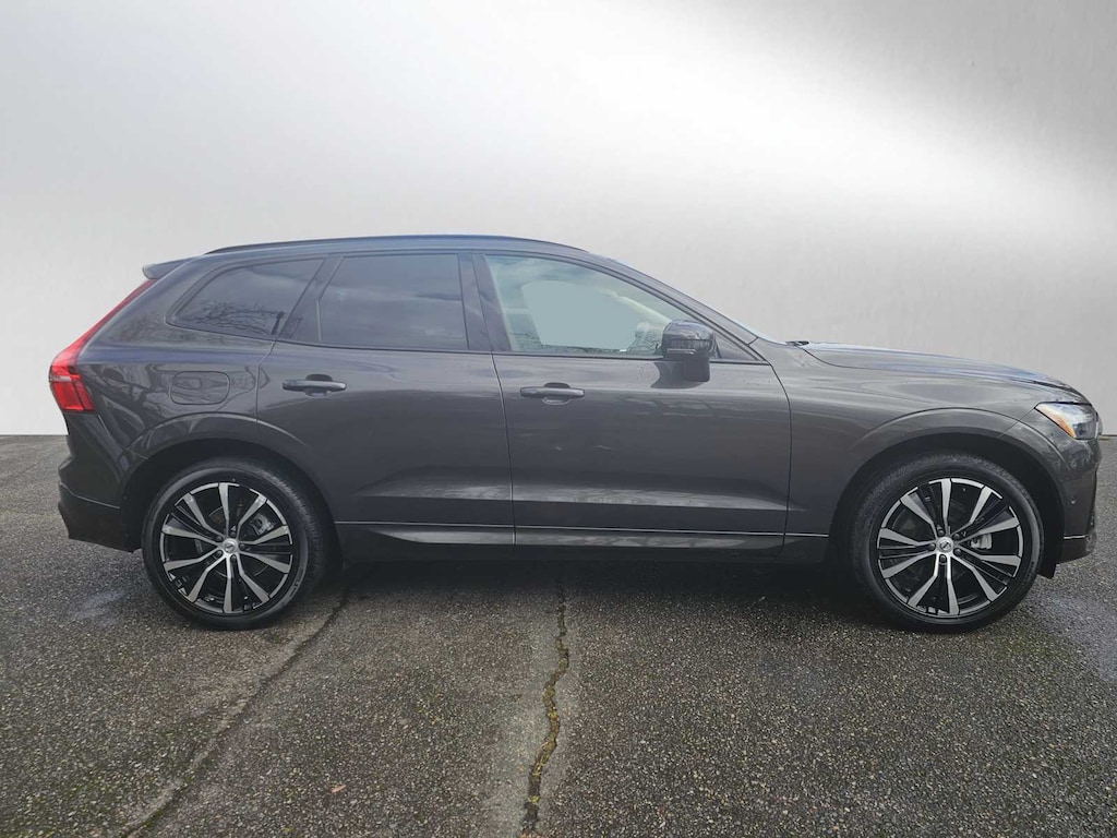 Certified 2025 Volvo XC60 B5 Plus SUV
