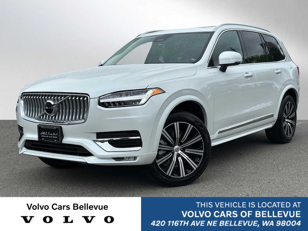 New 2025 Volvo XC90 B5 Core SUV