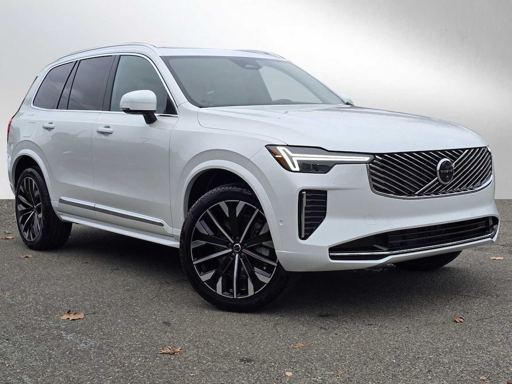 New 2026 Volvo XC90 B6 Plus 7-Seater SUV