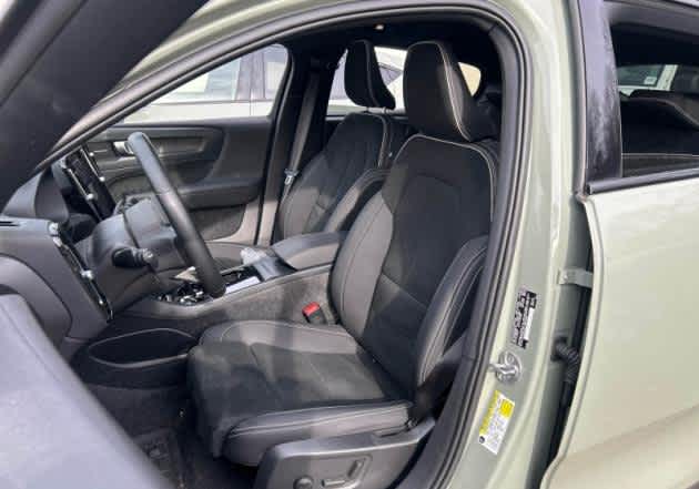 Used 2023 Volvo C40 Ultimate with VIN YV4ED3GM6P2027851 for sale in Bellevue, WA