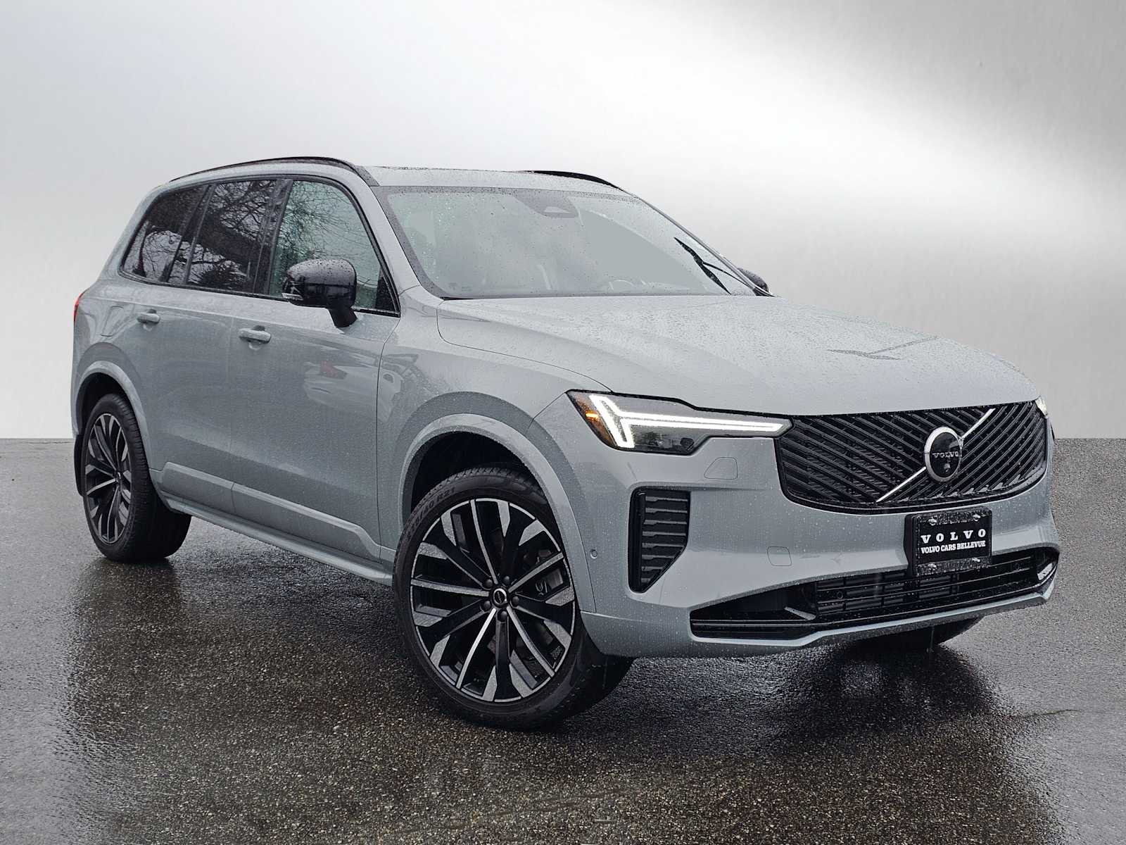 2026 Volvo XC90 T8 Recharge Ultra Dark 4WD's photo