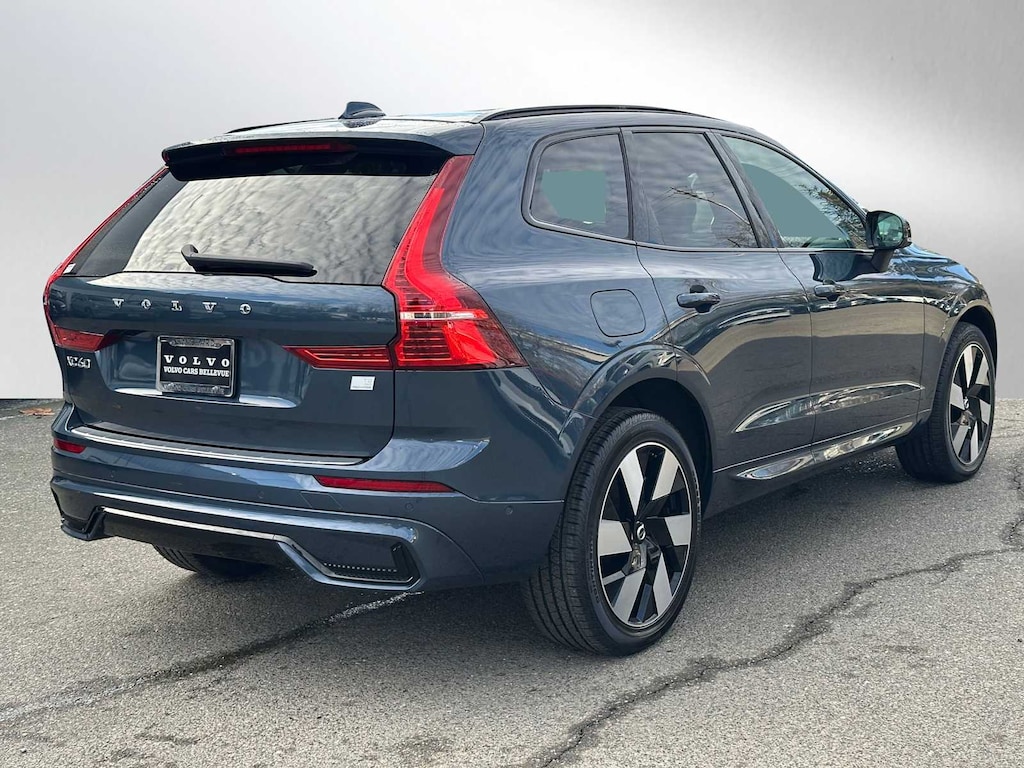 Certified 2024 Volvo XC60 plug-in hybrid T8 Plus Dark SUV