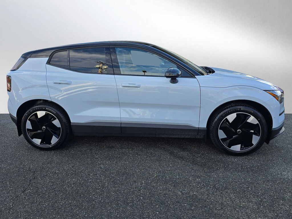 New 2026 Volvo EX30 Twin Motor Plus SUV