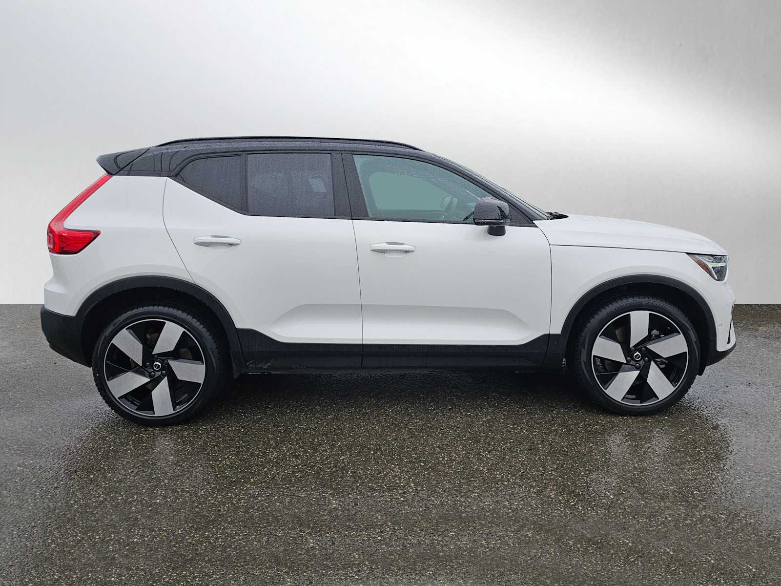 Certified 2023 Volvo XC40 Plus with VIN YV4ED3UW0P2994655 for sale in Bellevue, WA
