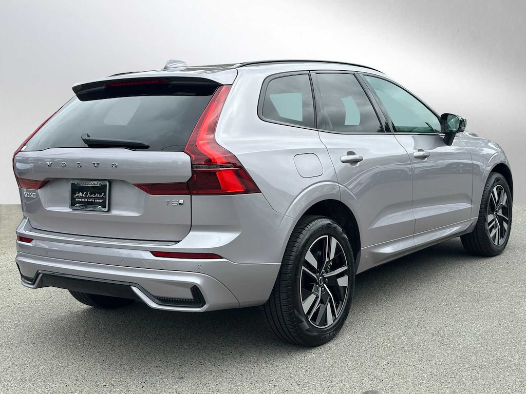 Used 2026 Volvo XC60 plug-in hybrid T8 Core SUV