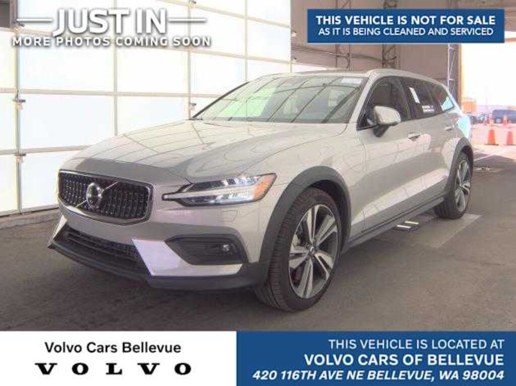 Used 2025 Volvo V60 Cross Country B5 Plus Wagon
