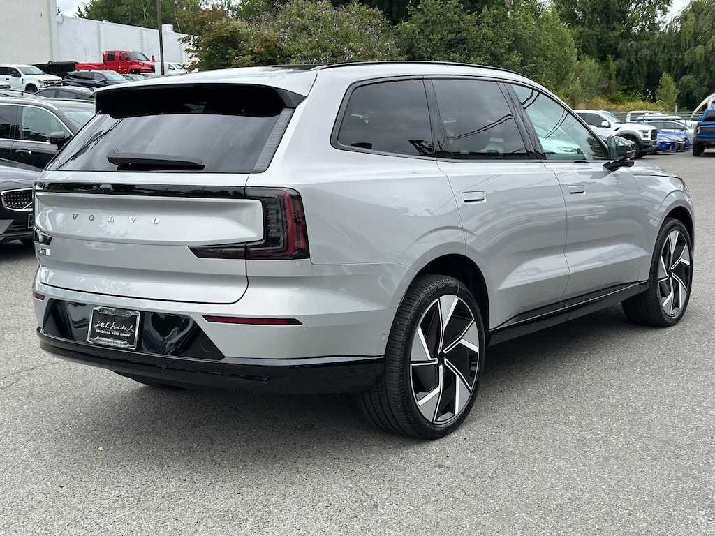 New 2025 Volvo EX90 Twin Motor Performance Plus 7-Seater SUV