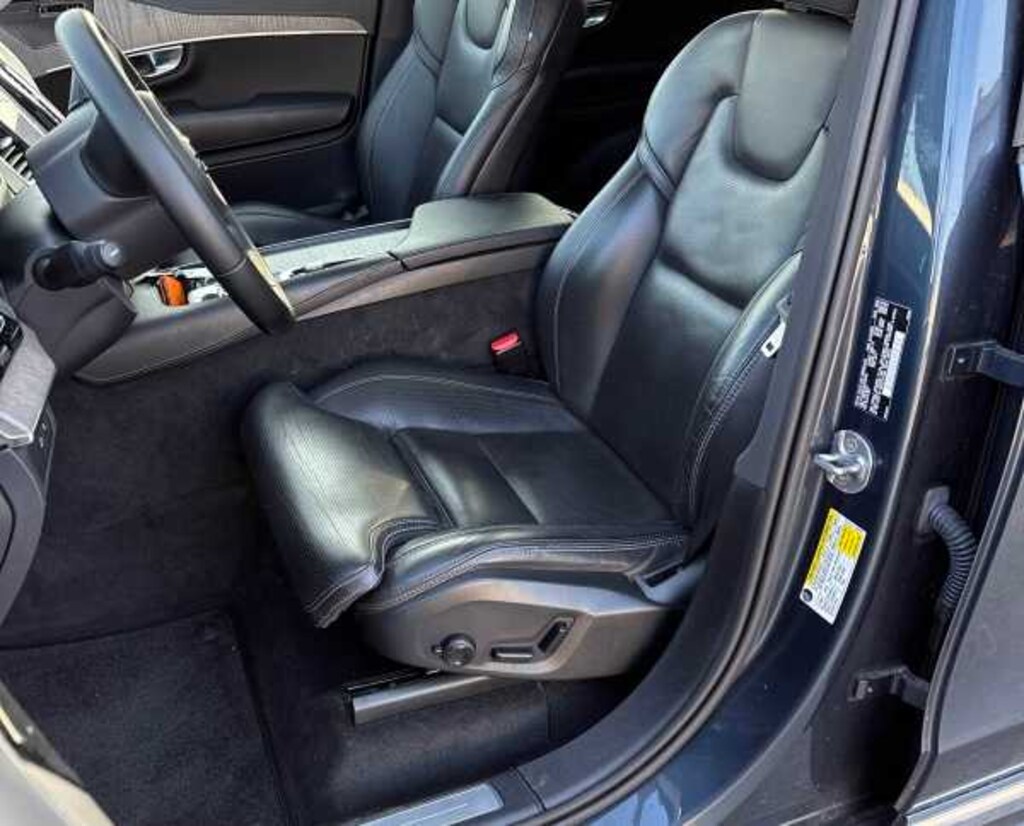 Used 2023 Volvo XC90 Recharge Plug-In Hybrid Ultimate 6-Seater SUV