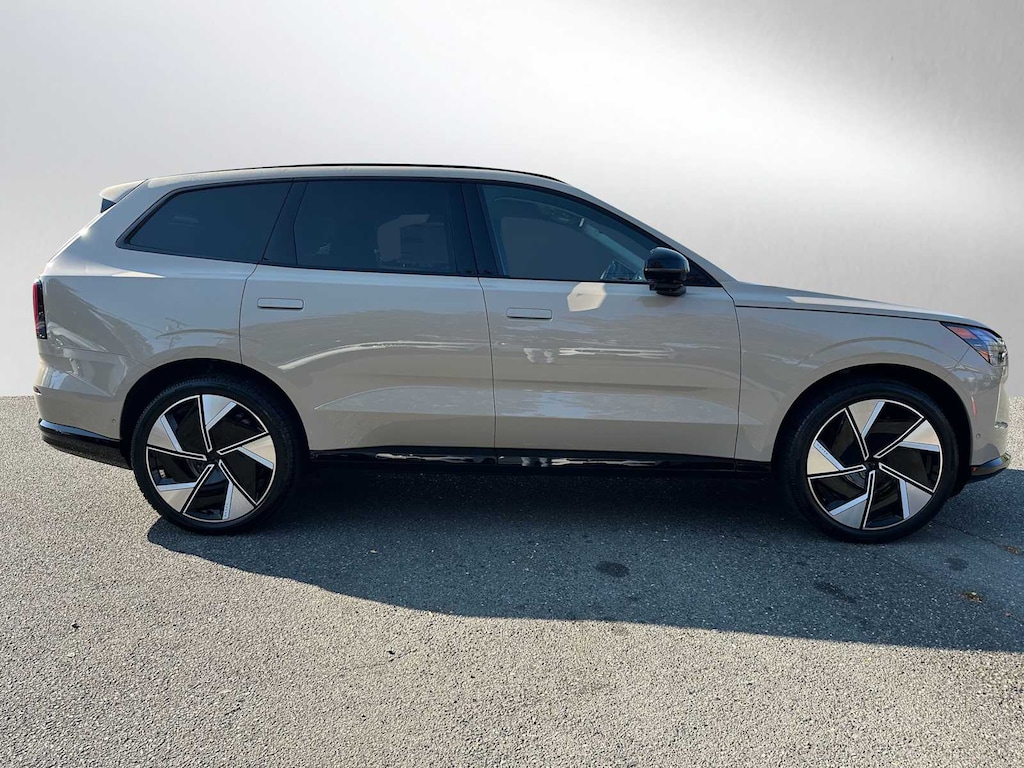 New 2025 Volvo EX90 Twin Motor Ultra 7-Seater SUV