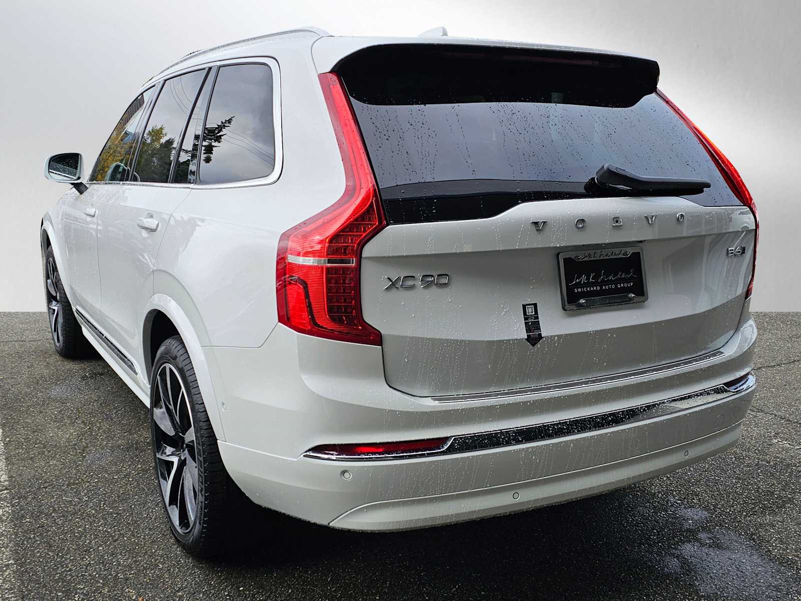2025 Volvo XC90 Plus photo 3
