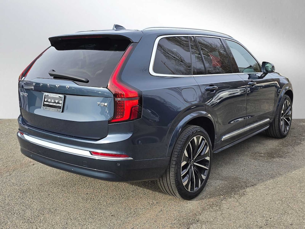 Certified 2025 Volvo XC90 plug-in hybrid T8 (2025.5) Ultra 7-Seater SUV