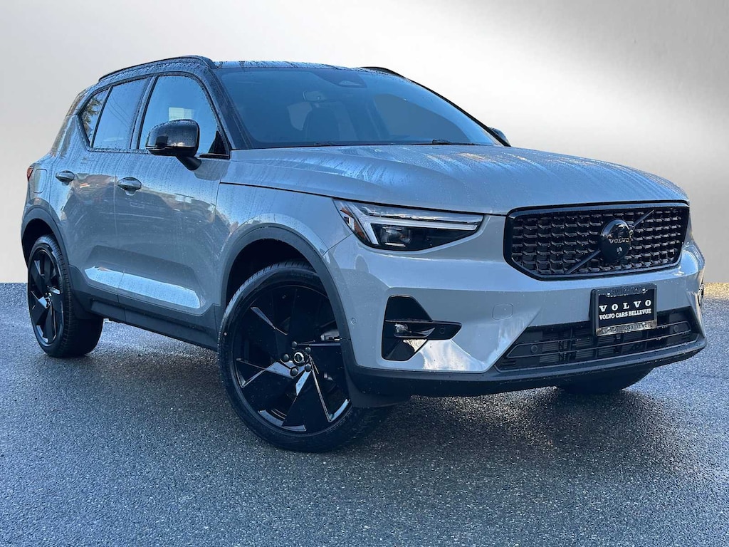 New 2026 Volvo XC40 B5 Ultra Black Edition SUV