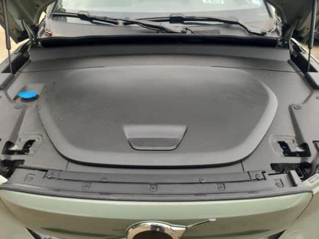 2023 Volvo C40 Recharge Ultimate photo 2