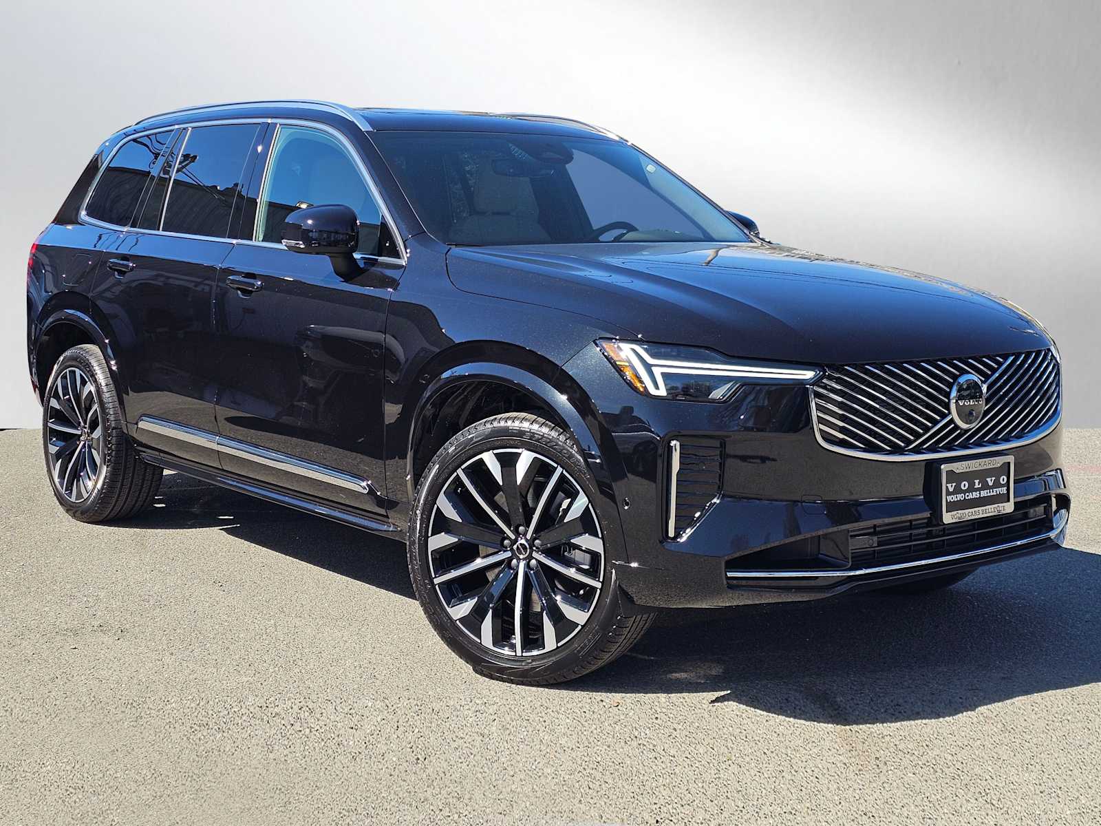 2026 Volvo XC90 T8 Recharge Plus Bright 6-Seater 4WD's photo