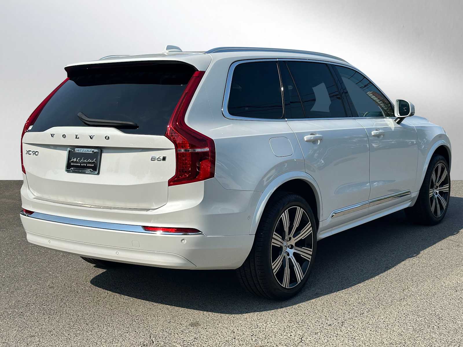 2024 Volvo XC90 Ultimate photo 2